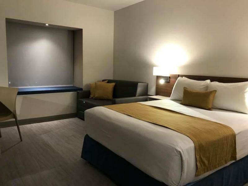 Microtel Inn & Suites By Wyndham Irapuato Εξωτερικό φωτογραφία