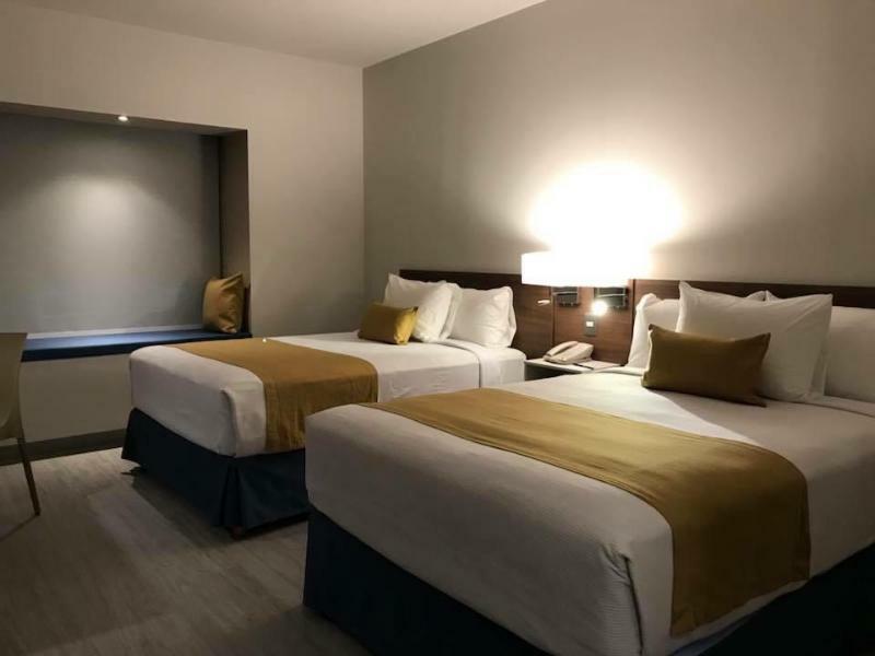 Microtel Inn & Suites By Wyndham Irapuato Εξωτερικό φωτογραφία