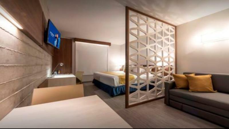 Microtel Inn & Suites By Wyndham Irapuato Εξωτερικό φωτογραφία