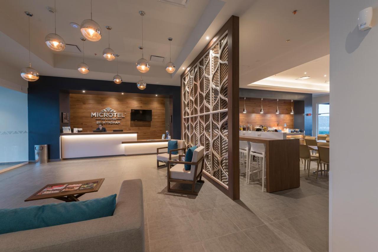 Microtel Inn & Suites By Wyndham Irapuato Εξωτερικό φωτογραφία